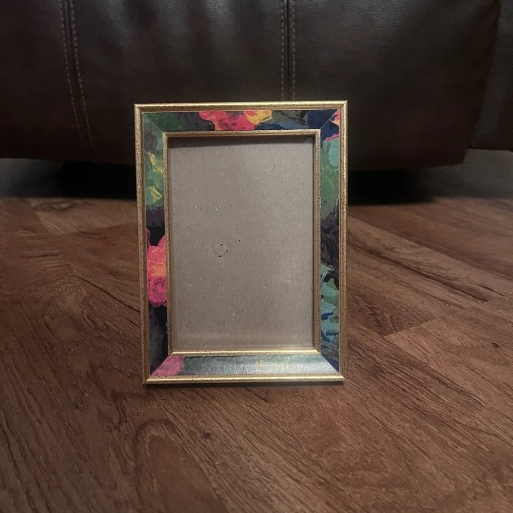 Multicolor Decorative Photo Frame
